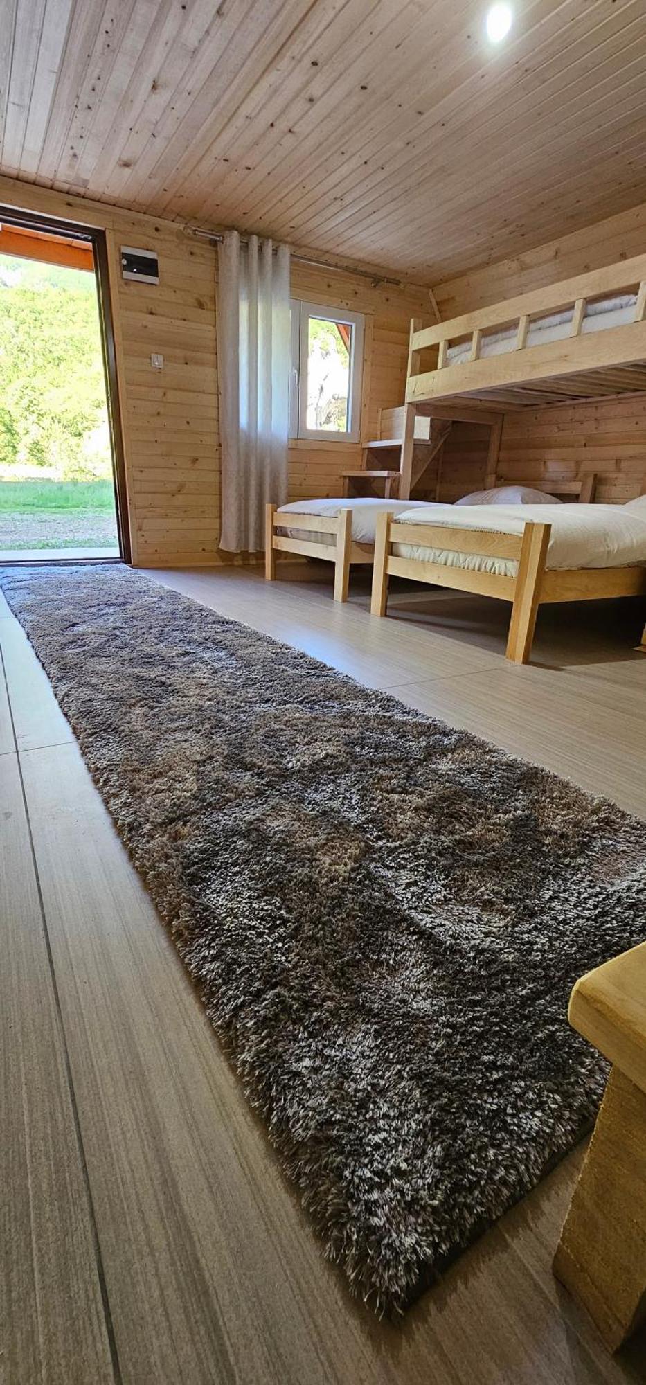 Vuthaj Ekoo Katun Jezercaヴィラ エクステリア 写真